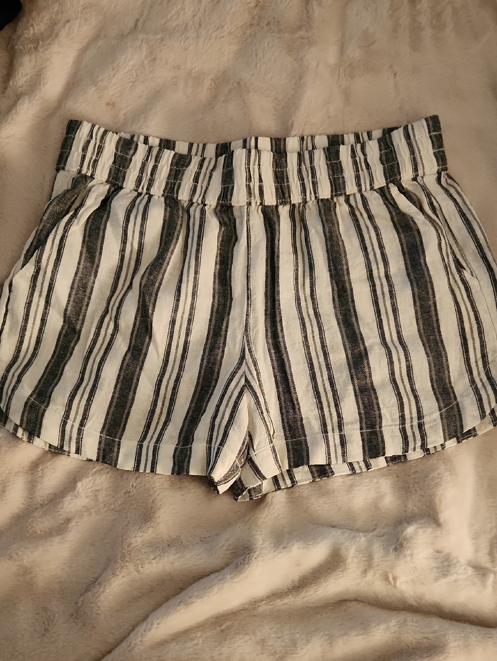 Maurices Black & White Striped Linen Elastic-Waist Shorts